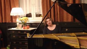1218th Liszt Evening - Parlour of Four Muses in Oborniki Slaskie, 23rd September  2016. <br>   Sofya Gulyak - piano, Juliusz Adamowski commentary. Photo by Photo by Jolanta Nitka.